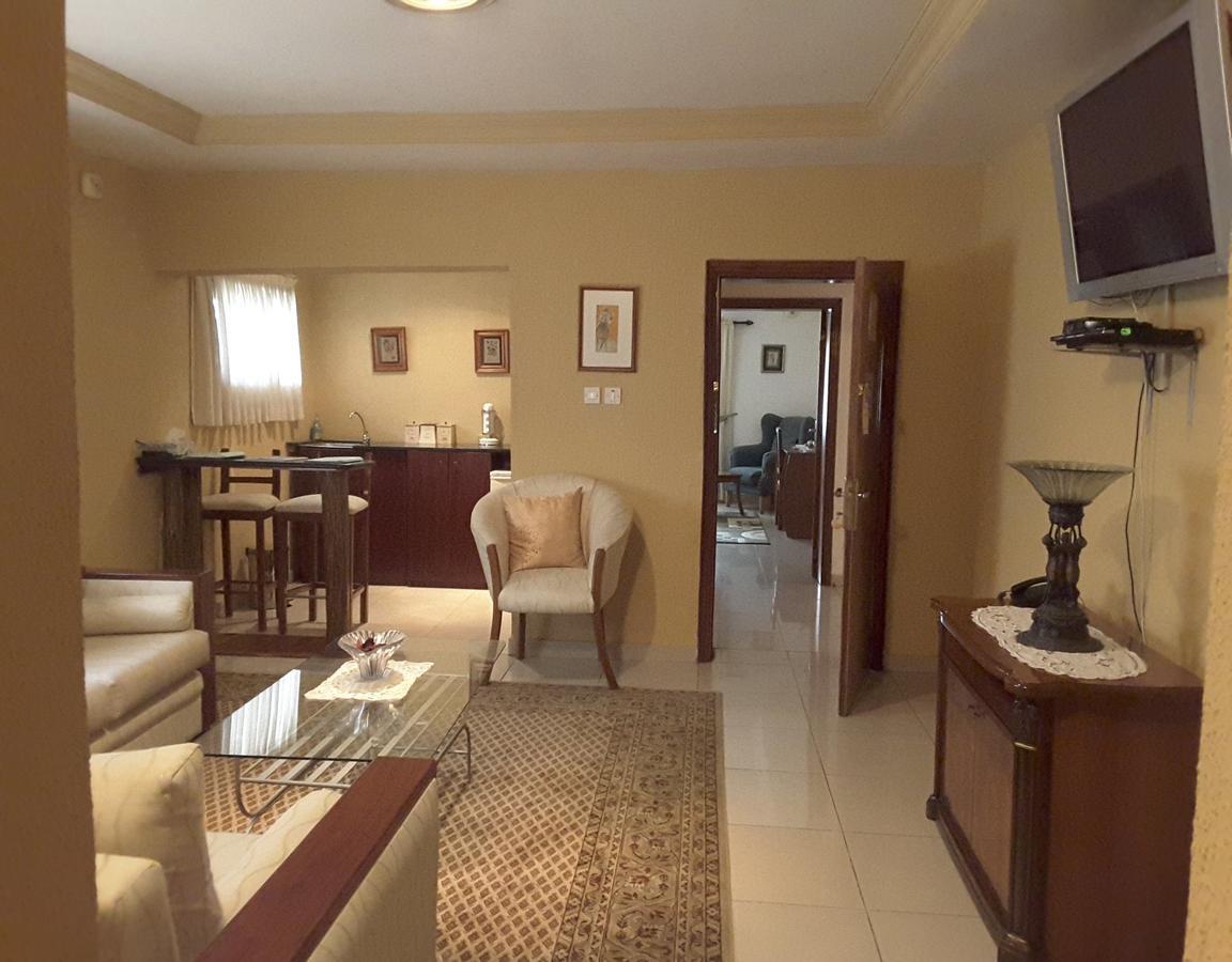 La Playa Suites Lagos Exterior photo