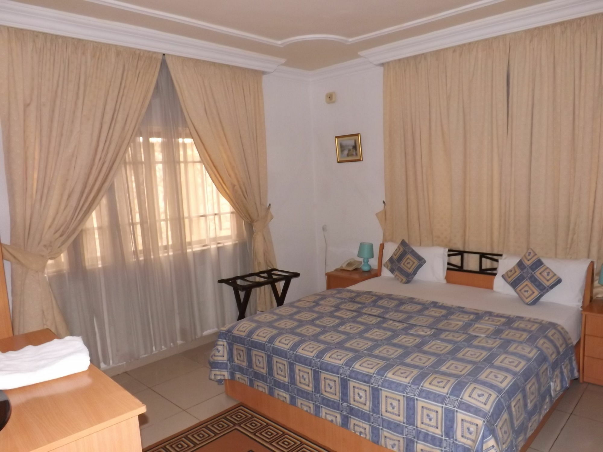La Playa Suites Lagos Exterior photo